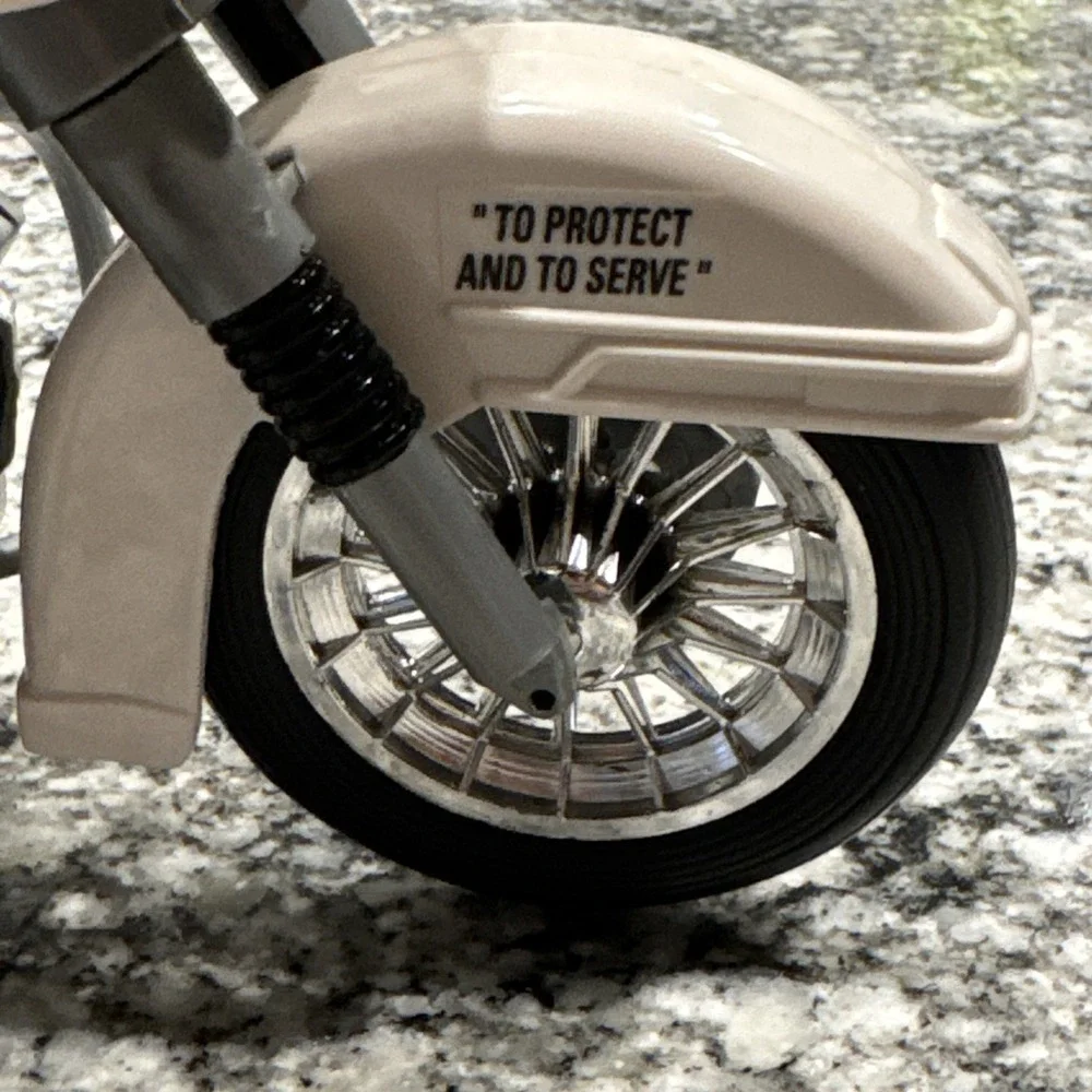 1960s Metro Police Unit 208 Plastic Motorcycle Figurine Original Stickers‎